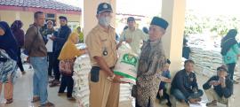 PENYALURAN BERAS CPP DI SUMBERGIRI